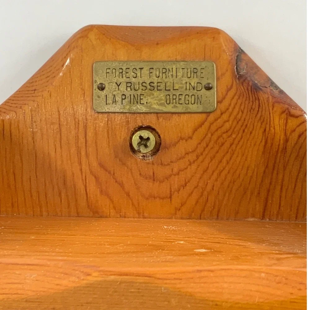 Vintage Forest Furniture Russell Ind Wood Wall‎ Shelf Spindle Brown 16in